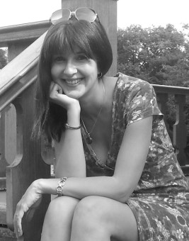 Louise Jensen author pic - no credit.jpeg